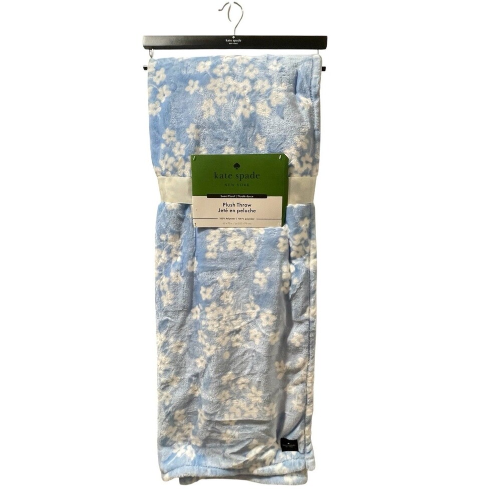 Kate Spade New York Sweet Floral Plush Throw Blanket - Blue & White (60" x 70")